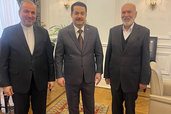 لقاء رئيس مجلس إدارة شركة بلند بايه مع رئيس وزراء العراق وسفير إيران في العراق(2025/03/01)